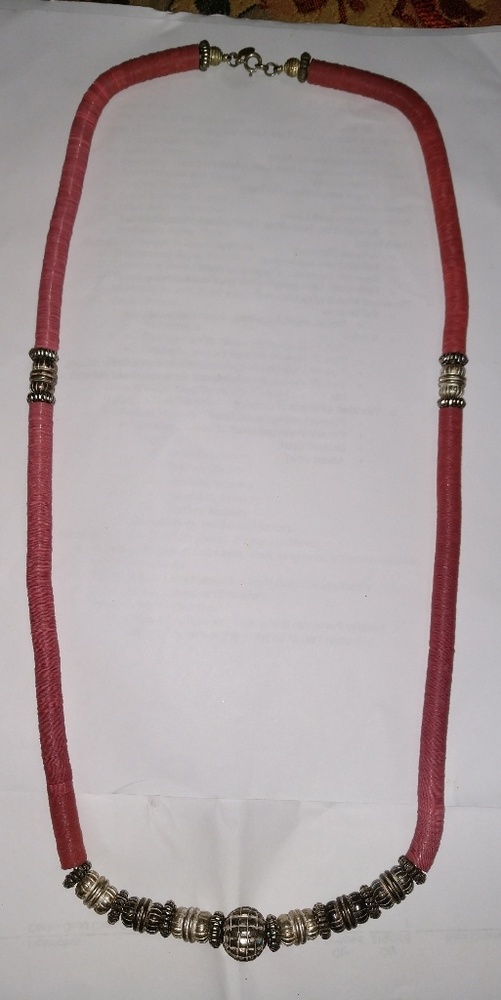 Vintage authentic Cadoro pink necklace